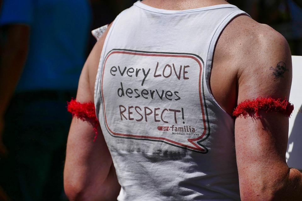 Tyskland ersätter homo-, och bisexuella som utretts eller åtalats för sin sexualitet